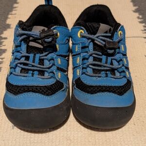 Mishansha Kids Sneakers in Blue and Black